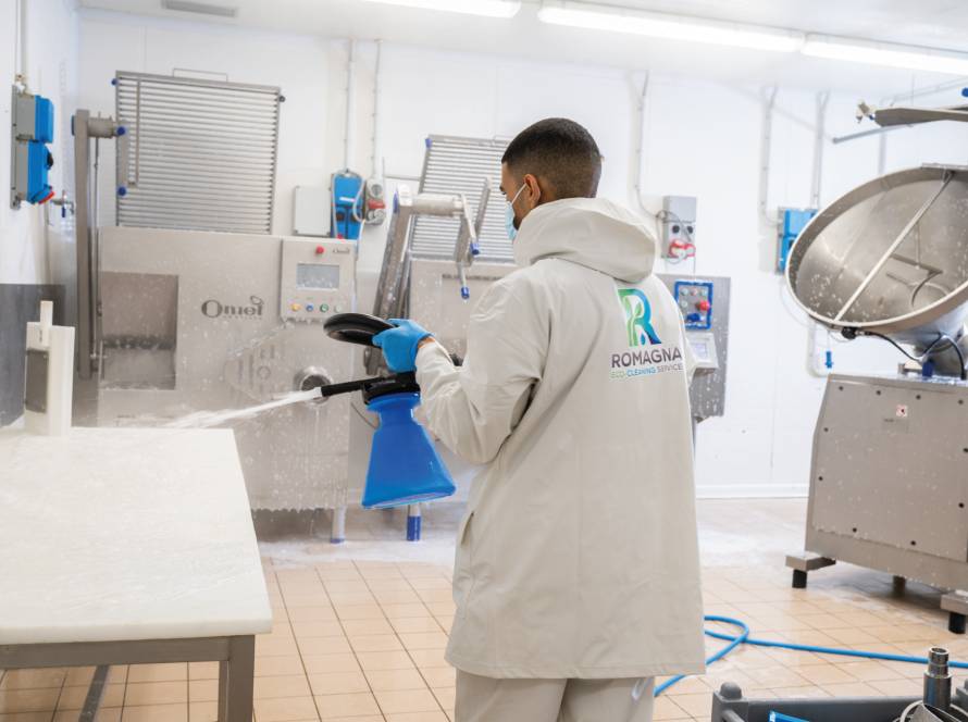 Romagna Eco-Cleaning Services - Disinfezione e Sanificazione